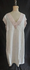Chemise de nuit en soie rose pâle dentelle et jours début XXème - Imagen 1 de 10