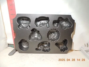 Nordic Ware Zoo Friends Form - nimmt 3 Tassen / 0,7 Liter Mix - Bild 1 von 2