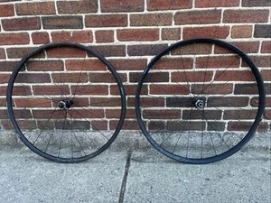 Shimano GRX WH-RX570 Gravel Wheelset. Thru Axle Center Lock Great Condition. - Picture 1 of 7