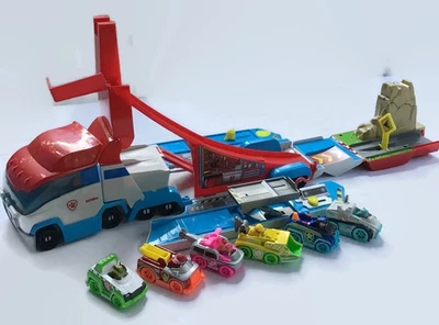 PAW Patrol Launch n Haul Patroller Комплект Трансформирующихся Грузовиков и 6 Литых Автомобилей - Изображение 1 из 4
