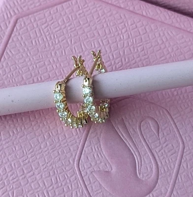 NOVO 100% Autêntico SWAROVSKI Brincos de Argolas de Matriz de Cristal Pavê Dourado 5733398 - Imagem 1 de 4