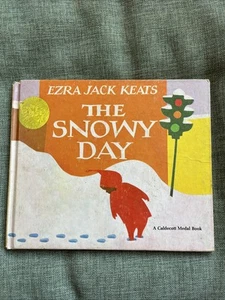 Vintage Hardcover Book THE SNOWY DAY by Ezra Jack Keats First Edition 1962 - Picture 1 of 7