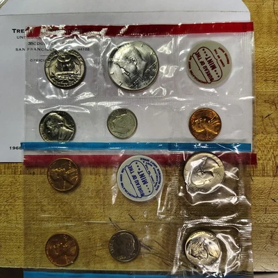 1968 Uncirculated Coin Set U.S Mint Original Government Packaging OGP - Image 1 of 2