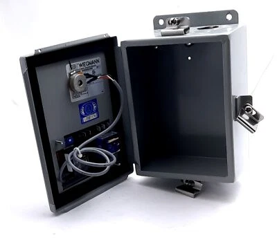 Controlador de temperatura encapsulado Tempco TKZ10001 120/240VAC 30A SPST Foto 1 de 4