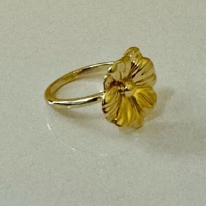Gorjana New Size 9 18k Gold Plated Brass Statement Cocktail Floral Camila Ring - Picture 1 of 3