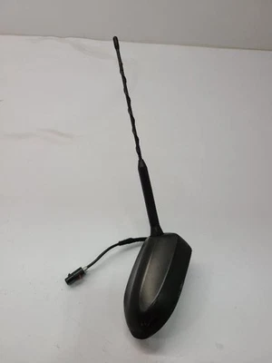 2012 2013 2014 FORD FOCUS ROOF MOUNTED ANTENNA - image 1 of 4
