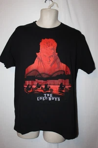 NUEVA Camiseta The Lost Boys Algodón Negro Enviada Desde EE. UU. Talla Completa S-5XL - Imagen 1 de 3