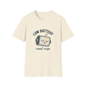 Low Battery Nap Graphic T-Shirt, süßes Schlafshirt, Unisex Relaxation Wear, […] - Bild 1 von 41