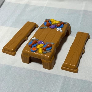 Fisher Price Little People Erntedankfest Tisch mit 2 Bänken Rentner Rarität! - Bild 1 von 10