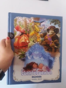 Bilingual Storytellers. Spanish - English. English - Spanish. - Picture 1 of 3