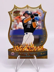 Mike Piazza 1998 Revolution Major League Icons #8 HOF Mets Rare 1:121 & Sharp! - Picture 1 of 2