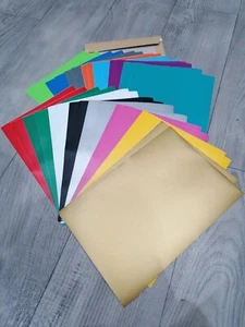 30 x A4 Blatt Konvolut Starterpack. Selbstklebender Aufkleber Vinyl. Cricut Cameo - Bild 1 von 3