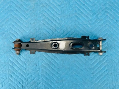 Lexus GS300 GS400 GS430 SC430 Rear Lower Control Arm w/Bolts Passenger 66k OEM - Image 1 of 4