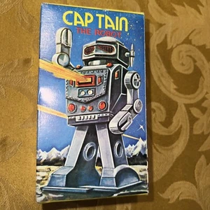 Classic 5.5" CAPTAIN THE ROBOT / Tin Wind-Up Toy - MTU Korea vintage - Picture 1 of 7