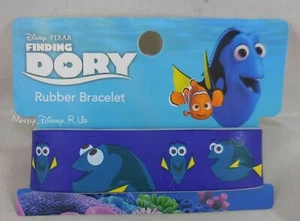 New Disney Finding Dory Fluent In Whale Rubber Bracelet 1" Wristband - Picture 1 of 2