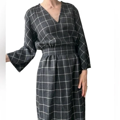 Vestido de lana a cuadros vintage Valentino Boutique ventana mujer pequeño Foto 1 de 4