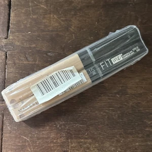 MAYBELLINE FIT ME LIQUID CONCEALER MAKEUP 0.23 OZ, 15 LIGHT - 2 PACK NEW SEALED - Picture 1 of 3