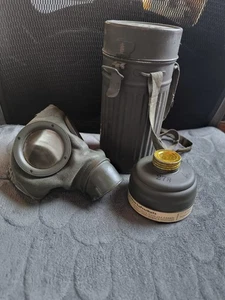 Gasmaske Wehrmacht unbenutzt - Bild 1 von 19