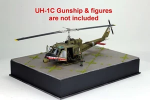 Base de diorama de helicóptero 1/35 construida profesional (para UH1 Huey, OH6A Cayuse, AH1G Cobra) - Imagen 1 de 12