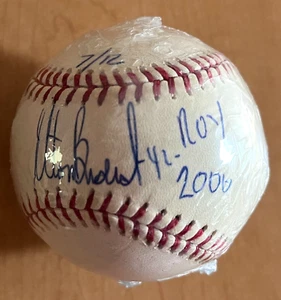 NBA Bulls Elton Brand Signed Baseball With ROY Inscription TRACERCODE LE 7 of 12 - Picture 1 of 12