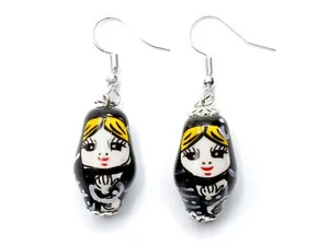 Matryoshka Earrings Miniblings Pendant Babushka Russian Doll Ceramic Black - Picture 1 of 5
