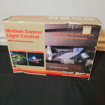 Motion Sensor Light Control Heath Zenith Light Fixture With Infrared Sensors - Image 1 of 4