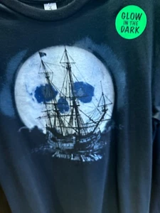 Disney Parks 2025 Pirates Life For Me Shirt S Glow In Dark Pirate Ship Skull - Picture 1 of 1
