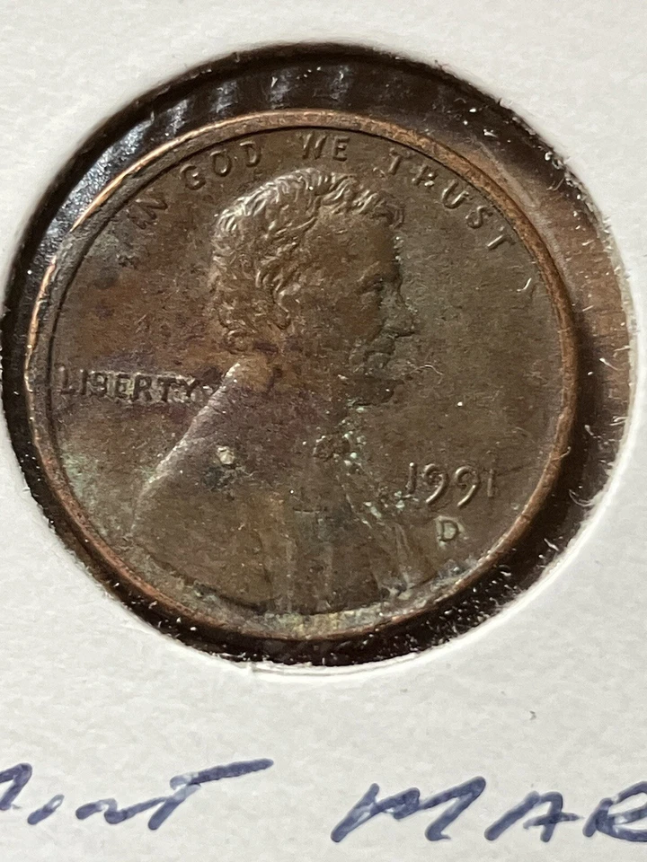 1991 Lincoln Penny No mint mark D error  Rare🔥🔥 - Image 1 of 2