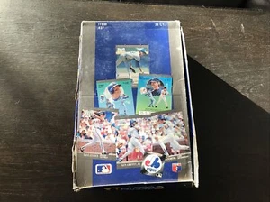1991 Fleer Baseball Wax Box-36 SEALED Packs Possible -Griffey-Thomas⚾️ - Picture 1 of 9