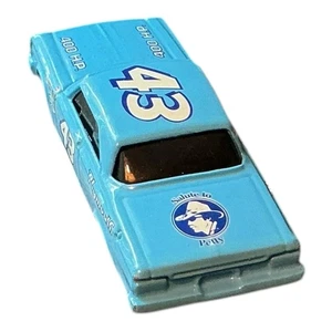 Hot Wheels 64 Plymouth Belvedere #43 – Richard Petty Tribute NASCAR Blue Diecast - Picture 1 of 4