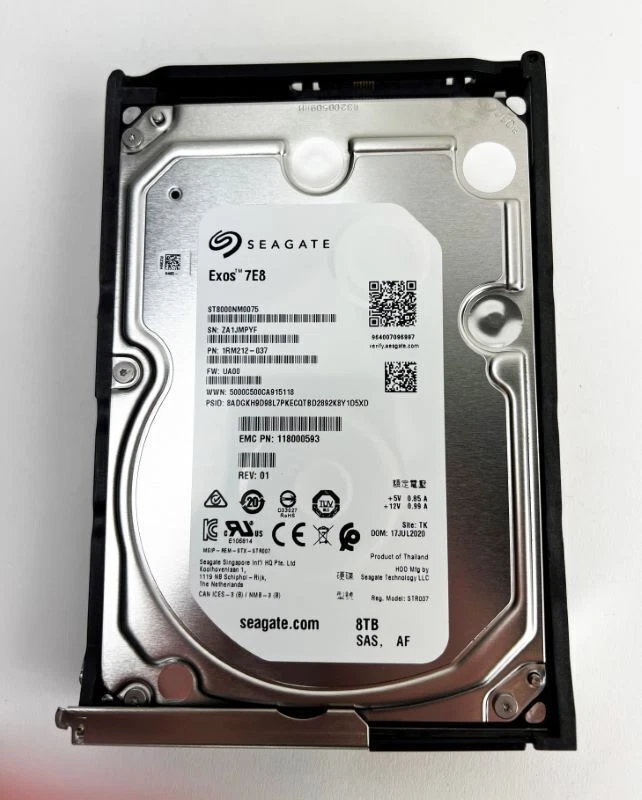 EMC Data Domain 005053238 X-DS60-8TBS 8TB 7.2K 3.5" 12Gbps SAS HDD for DS60 - Image 1 of 1
