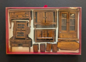 Vintage 11 teiliges Puppenhaus Möbel Set funktionale Schubladen Holz Schrank Stall - Bild 1 von 16