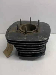 Suzuki RM 370 1977 Cylinder Barrel - Picture 1 of 14