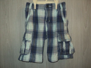Oshkosh B'gosh Boy's Cargo Shorts Size 6 Blue Plaid Adjustable Waist Cotton - Picture 1 of 3