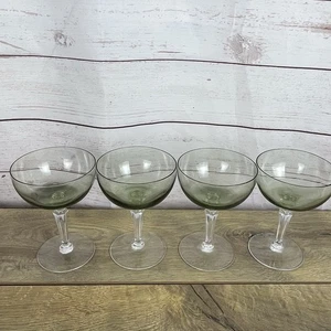 Vintage Celebrity Japan Champagner Coupes 4er Set grün groß Sherbet Glaswaren - Bild 1 von 6