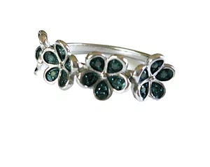 Blue Diamond Flower Ring / size 7 / 925 Sterling Silver / 0.25 ct - Picture 1 of 4