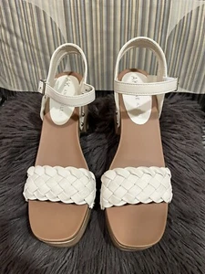 Anne Klein Loris elfenbeingewebte Plateau-Sandale Knöchelriemen Stückabsatz Größe 9,5 Neu - Bild 1 von 10