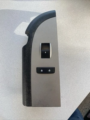 Interruptor de ventana de pasajero Chevy 1500-3500 Silverado 2007-10 Foto 1 de 4