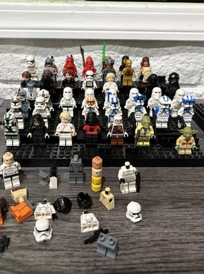 Huge Lego Star Wars mini-figures Lot + parts  and accessories Rare  - Image 1 of 4