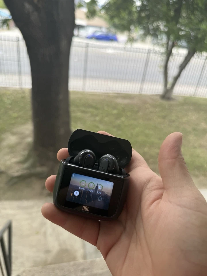 New JBL Tour Pro 3 Wireless In-Ear Bluetooth Headphones Black JBLTOURPRO3BLKAM - Image 1 of 3