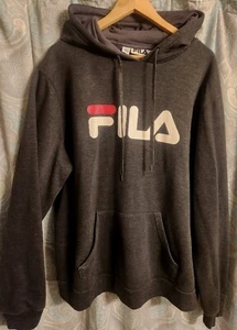 FILA Hoodie Sweatshirt Herren XL grau Spruch Logo Grafik Langarm gebraucht - Bild 1 von 4