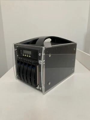 RAIDmate 5 Desktop-Raid-Gehäuse, 5 × 3,5″ SATA, eSATA/USB/FireWire - Top - Bild 1 von 4