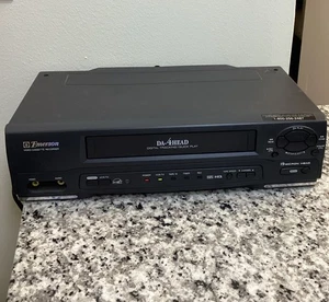Emerson EWV401B VHS Videorecorder Player DA-4Head ohne Fernbedienung getestet funktioniert super sehr guter Zustand - Bild 1 von 17