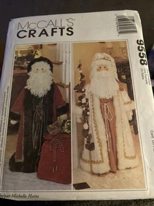 McCall's #9558 CRAFTS 1998 *SANTA GREETER* SEWING PATTERN 2 VARIATIONS FF - Picture 1 of 1