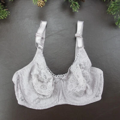 Sujetador Bali 34D púrpura forrado claro con aros cierre ajustable trasero Foto 1 de 4