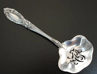 Toalha esterlina KING RICHARD Bon Bon Spoon  - Imagem 1 de 2