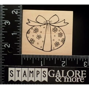 Estampillas de goma de grandes impresiones E639 huevo de Pascua envuelto en cinta y arco #T19 - Imagen 1 de 2