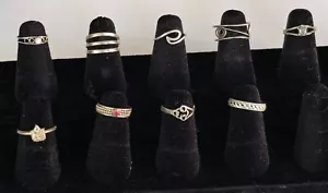 Lot Of 9 Sterling Silver 925 Toe Rings Various Designs & Stones Some Signed - Picture 1 of 14