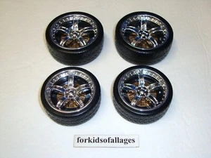 RUEDAS KNEX: 4 Neumáticos con Llantas/Bujes Cromados (Street Mods Estilo Corredores) - Imagen 1 de 1