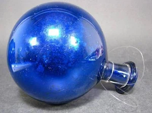 Kobaltblaue Rosenkugel,  19.Jh. Mundgeblasenes Glas. Aufgelegter Halsring. - Picture 1 of 1